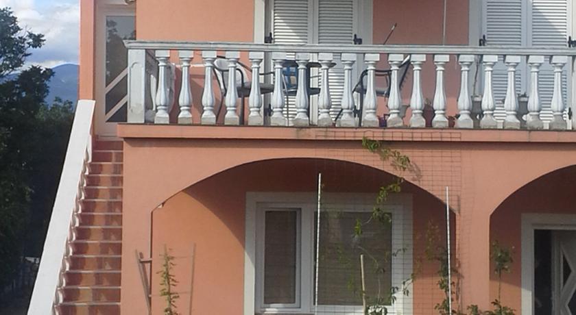 Apartments Matic Omisalj Ruang foto